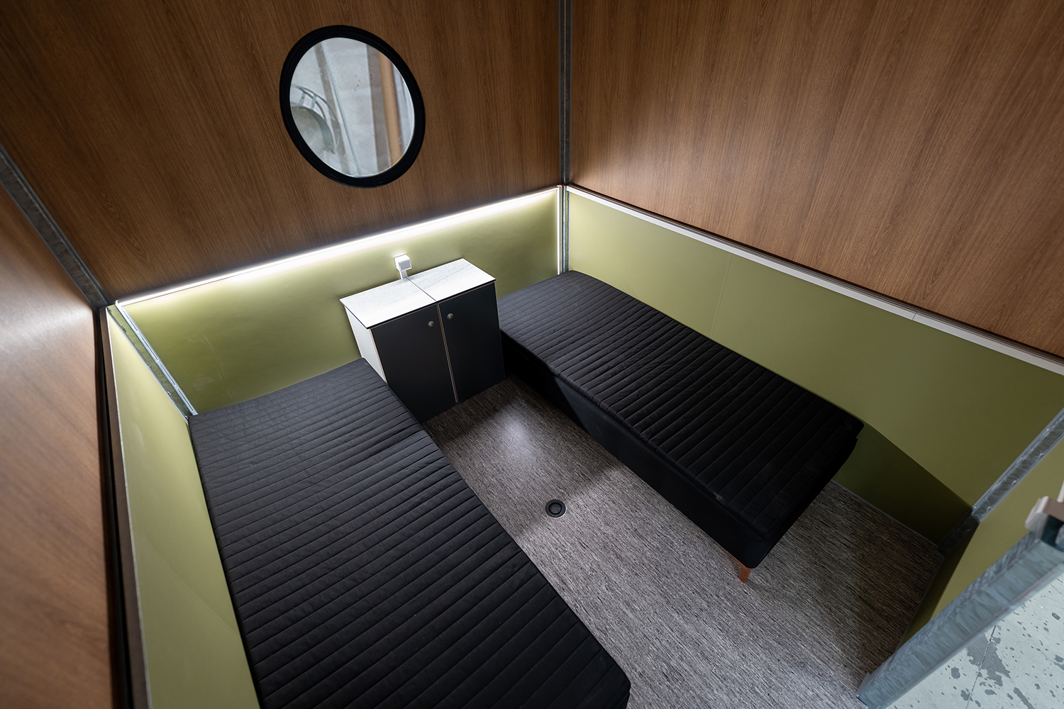 Xpand Møblering og folie