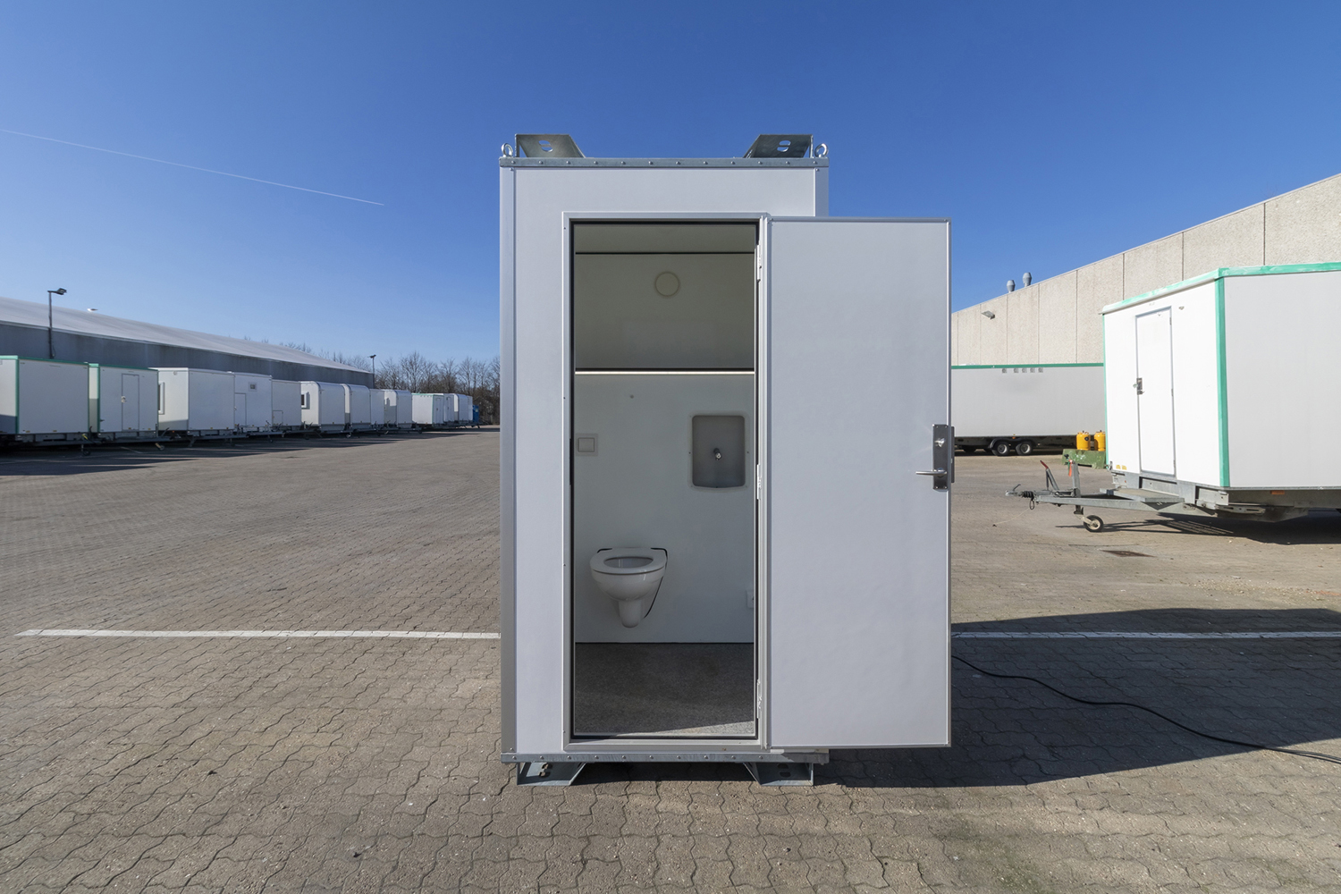 Briktoilet vand. toilet