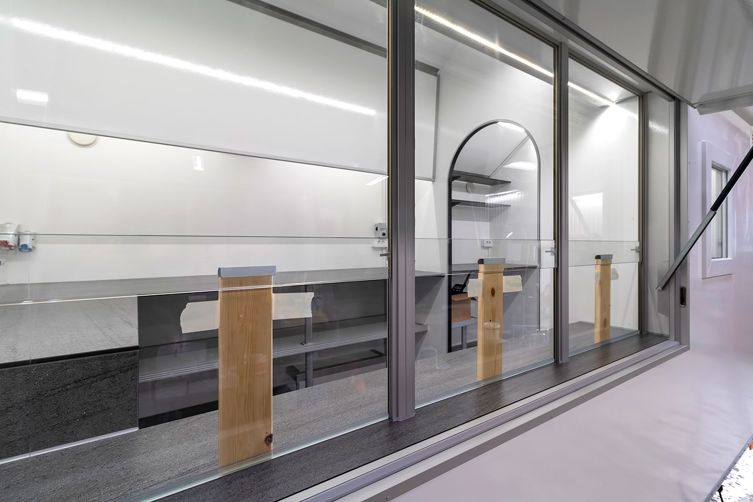 610e8ace689f4b0b94f5d870_Project-donut-trailer-05-60