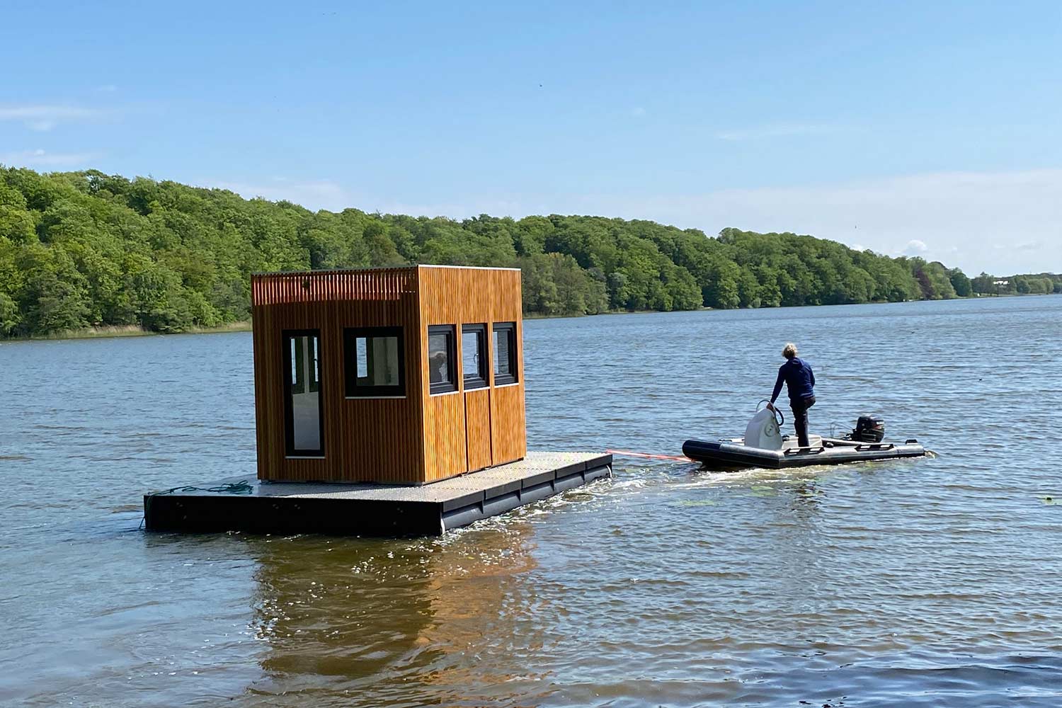 61939b1371e556f2631538b9_Boat-house-03-35