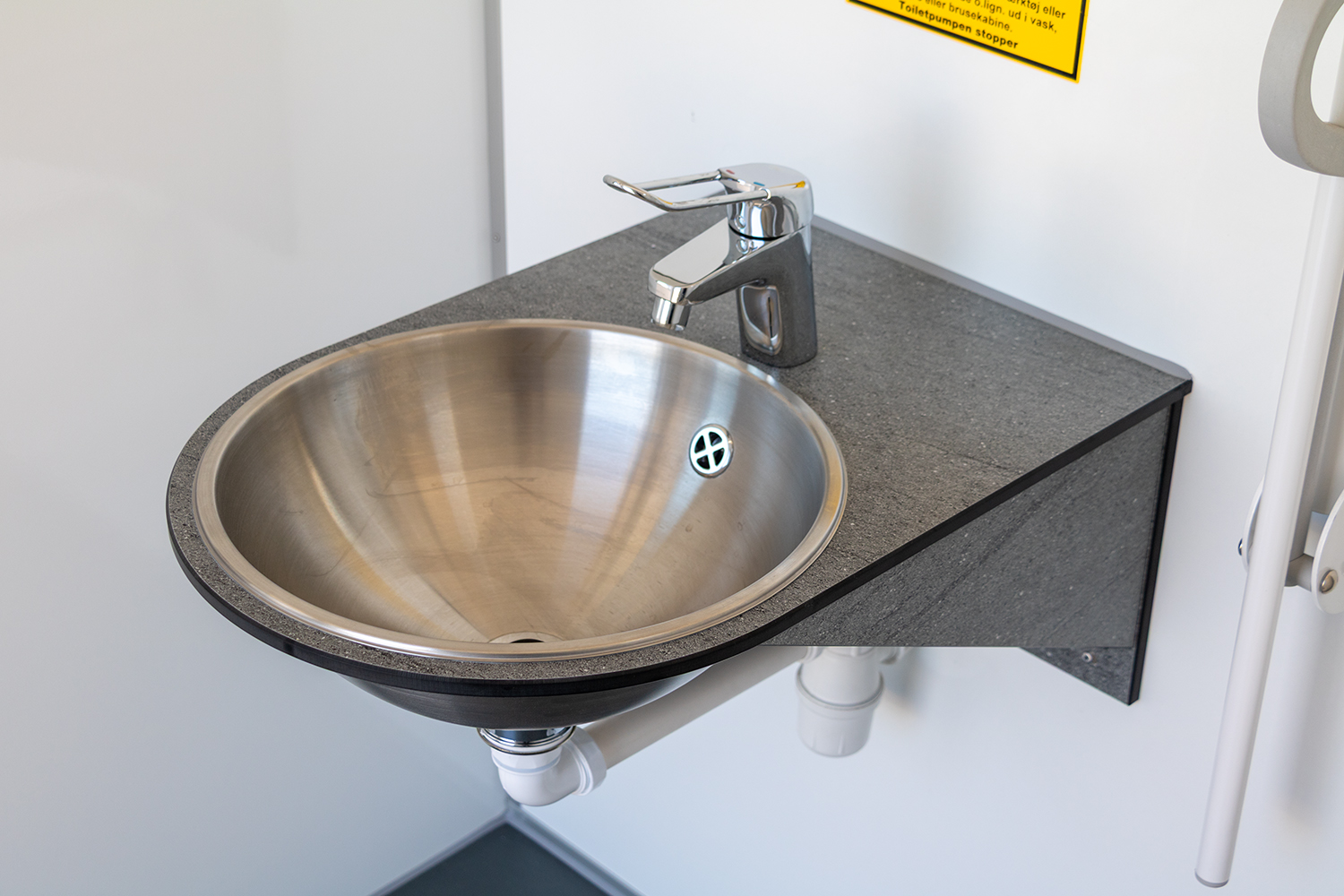 Handicap toiletvogn 240