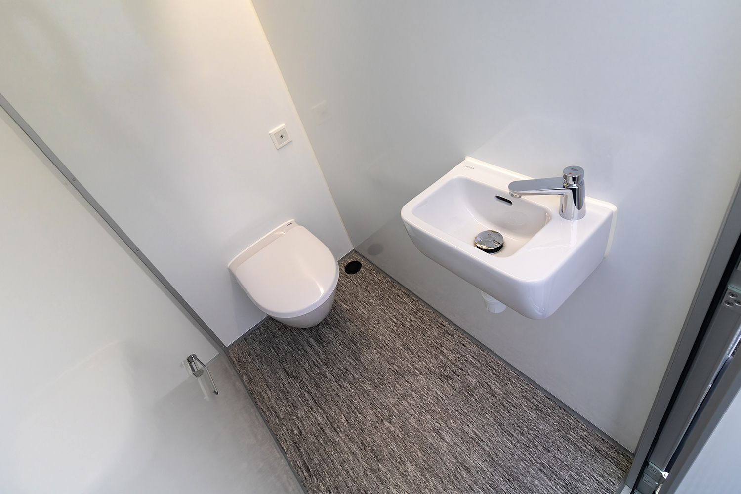 Toiletvogn 240D