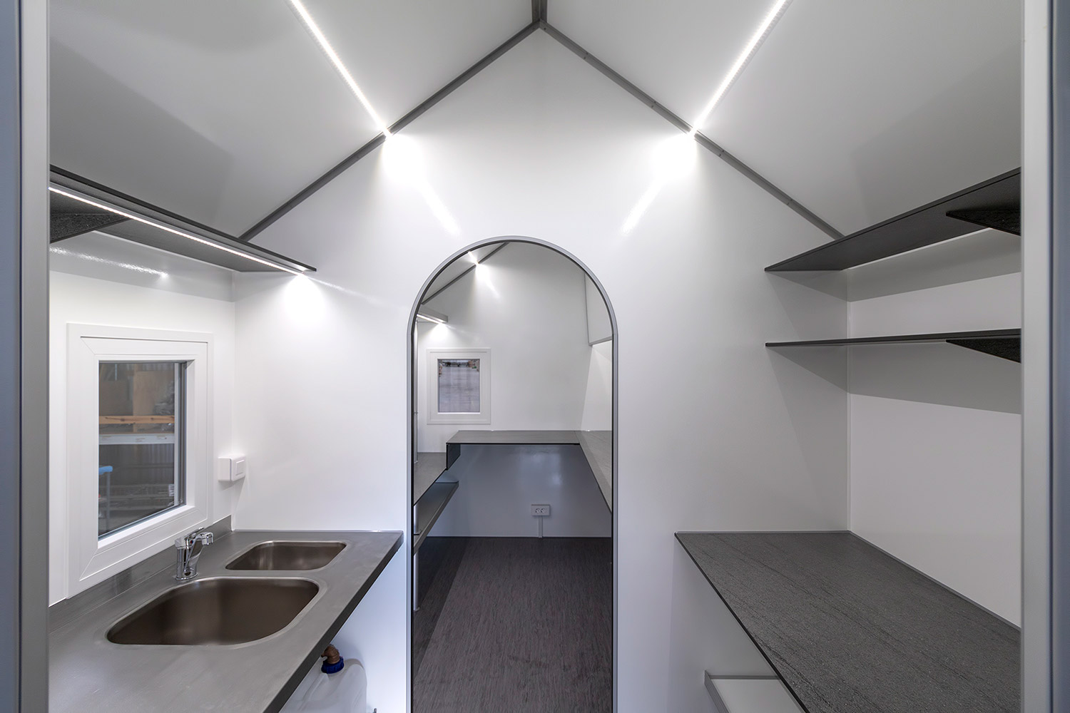 610e8ace689f4b057bf5d86a_Project-donut-trailer-02-70