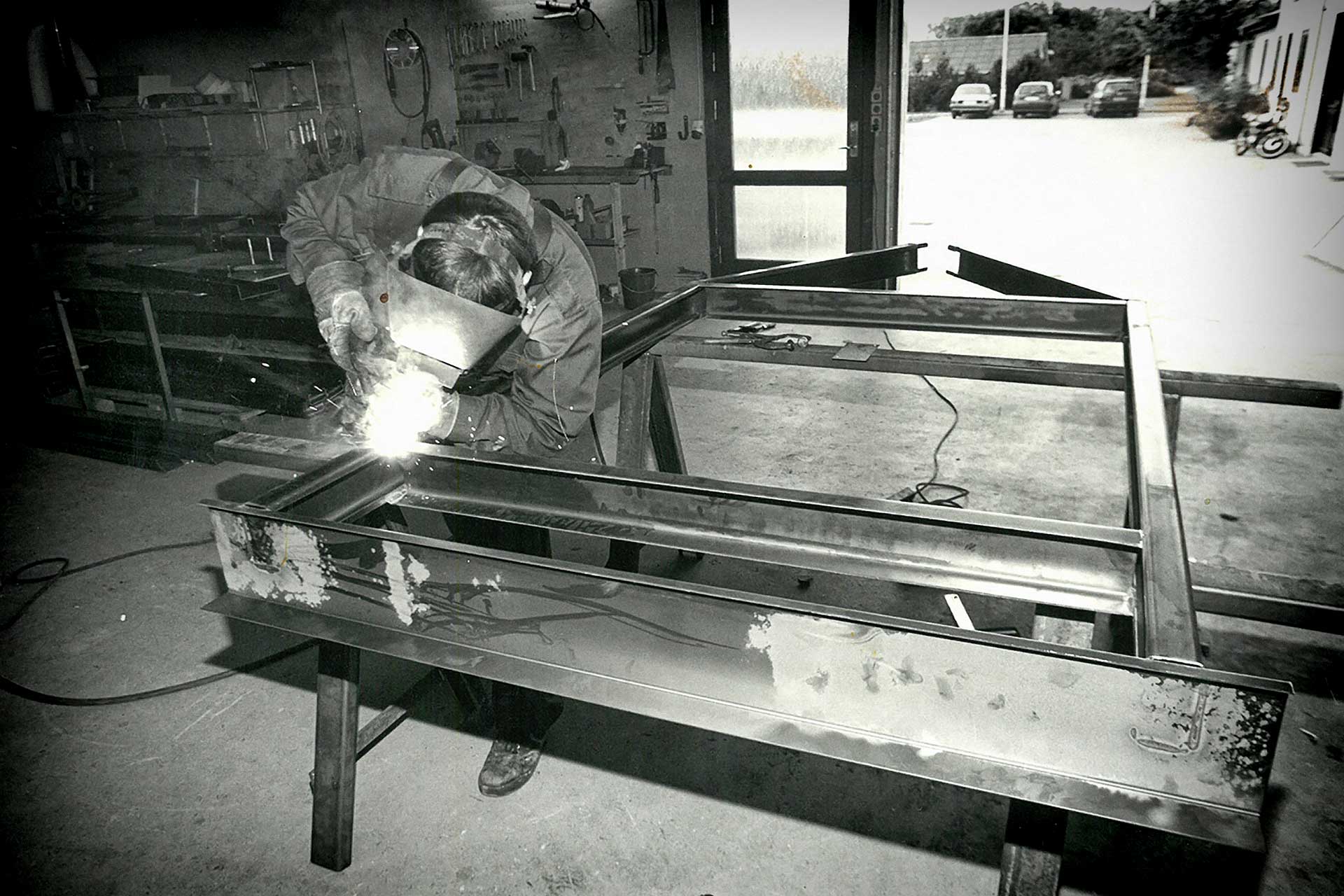 5dfceea5b82831262fc00a7c_History-01-30